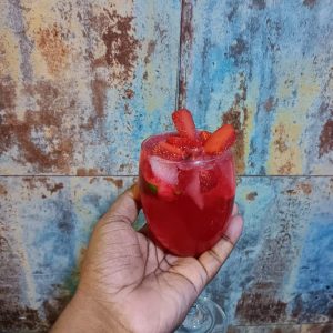 STRAWBERRY MOJITO